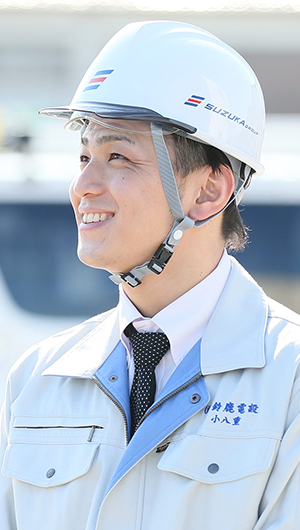 小八重　佑弥